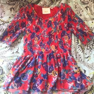 BRAND NEW, FLATTERING SHIRT, XS shirt